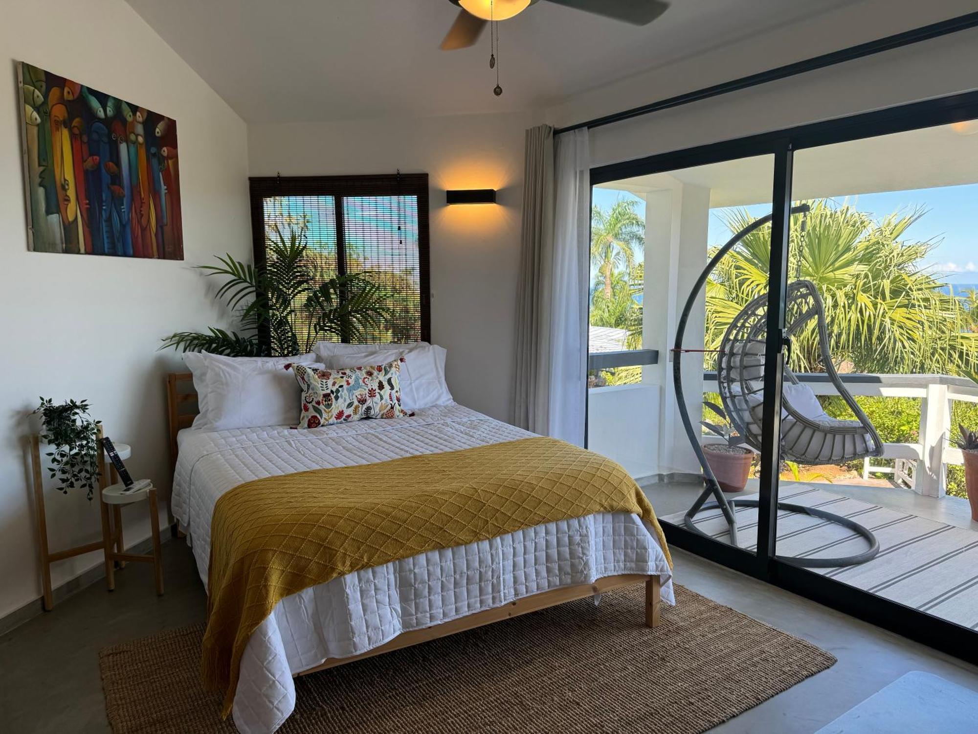 Catalina, Cabrera Oceanview Multi 2 Bd 2 Bath Condo Units With Balcony And Pool Eksteriør bilde
