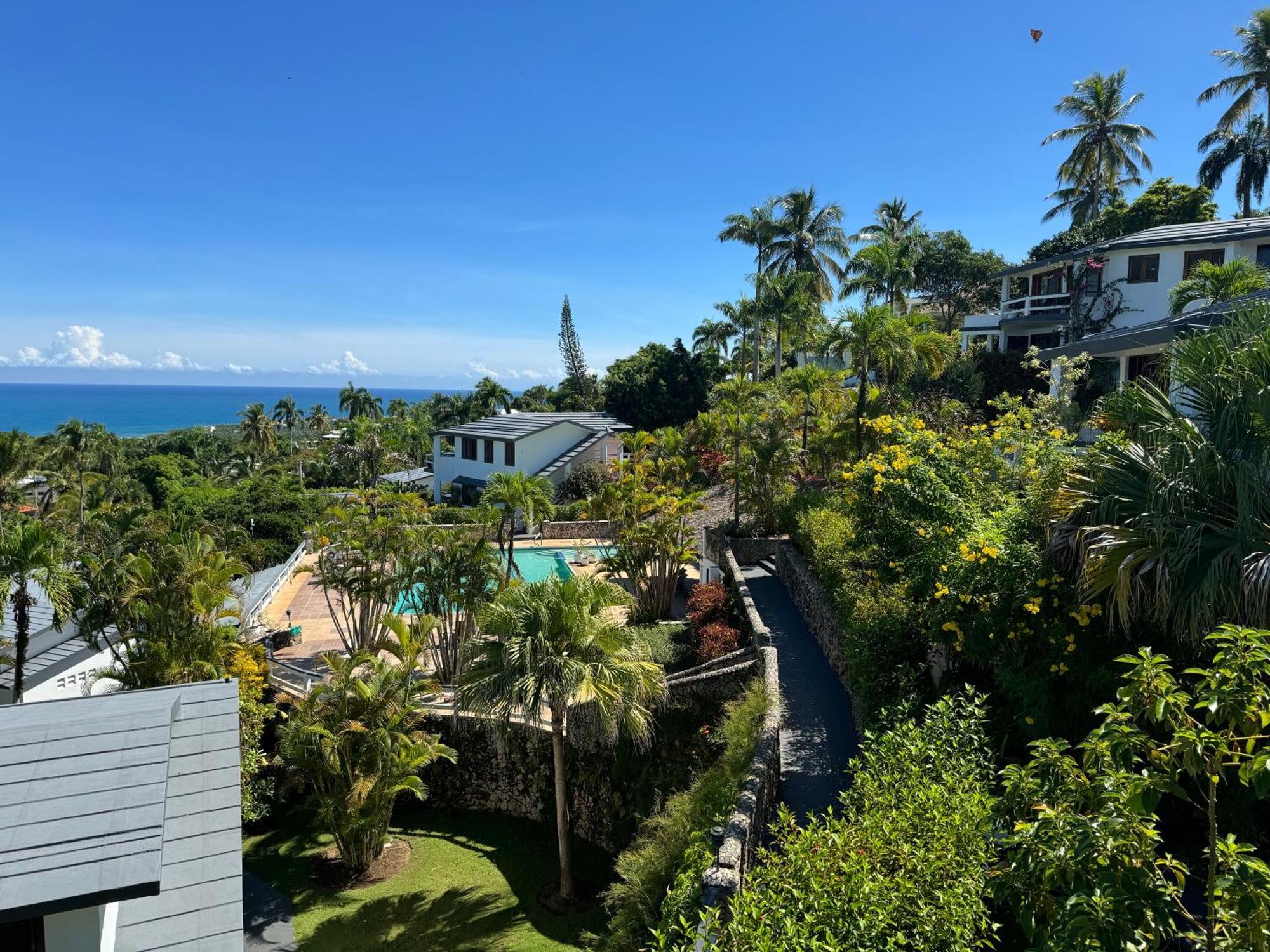 Catalina, Cabrera Oceanview Multi 2 Bd 2 Bath Condo Units With Balcony And Pool Eksteriør bilde